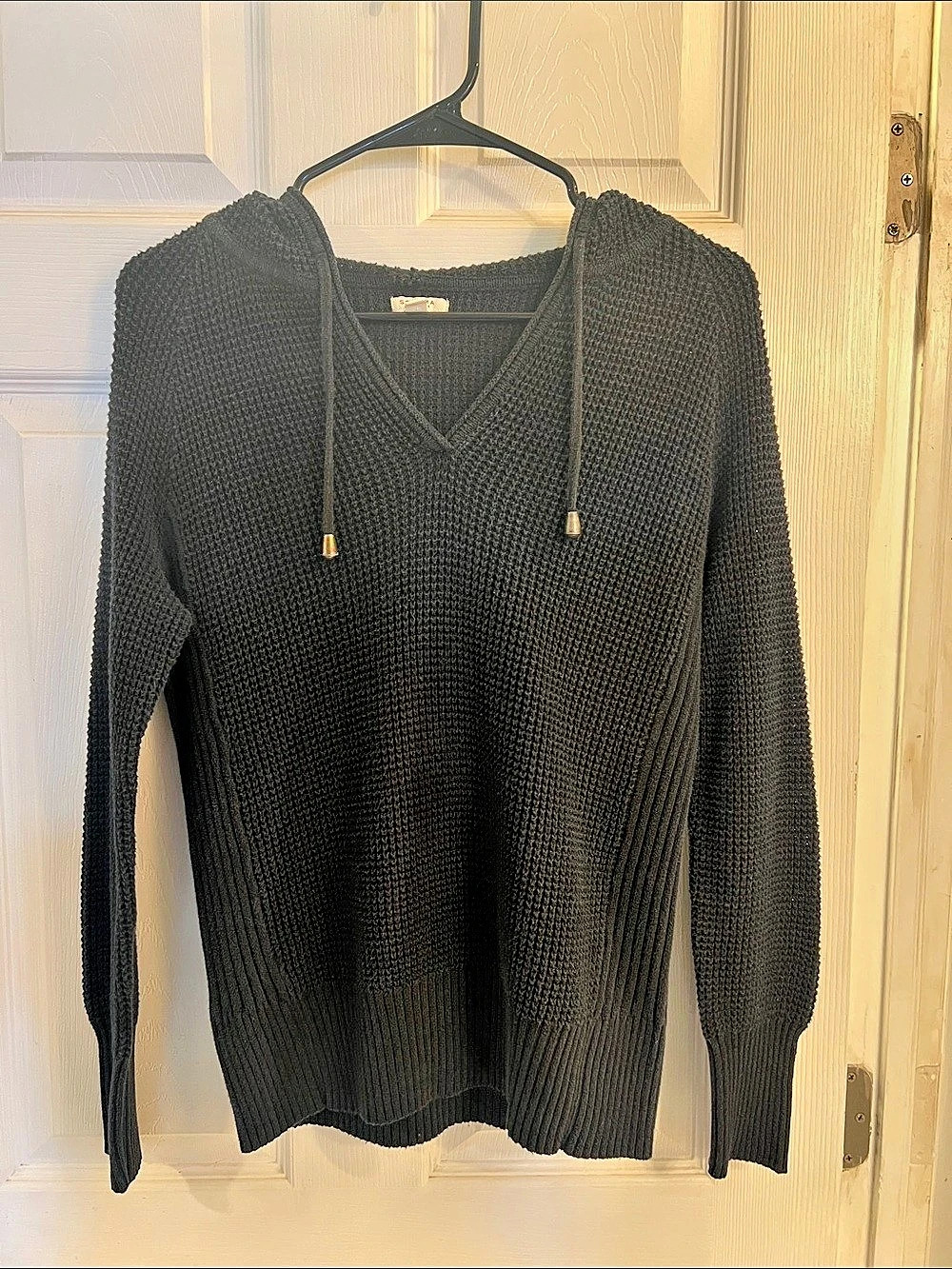 SONOMA Black Knit V-Neck Hoodie Size Medium